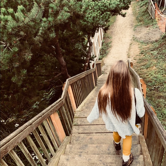 Meet your seller, Paige 🌻 - Picture 5 of 7